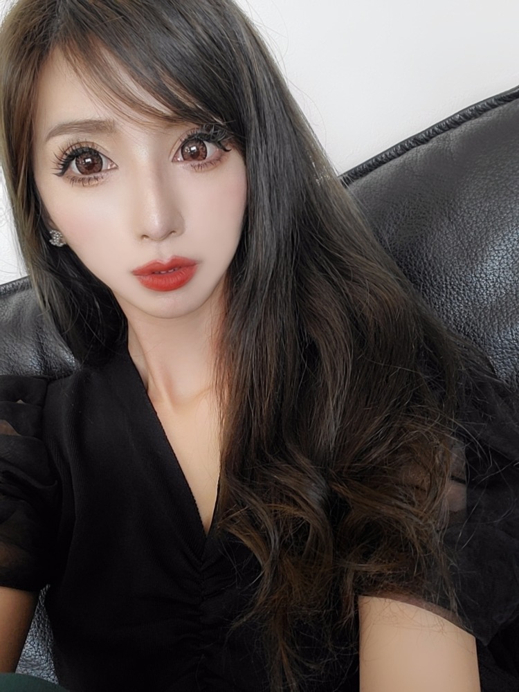 貴咲愛鈴