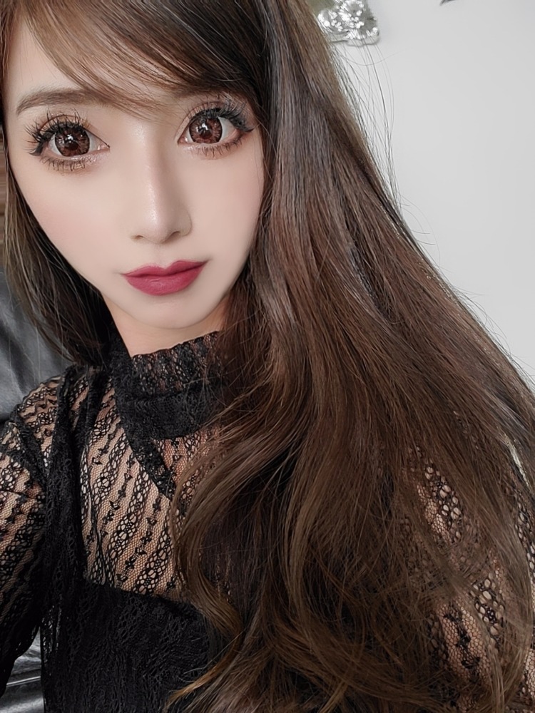 貴咲愛鈴